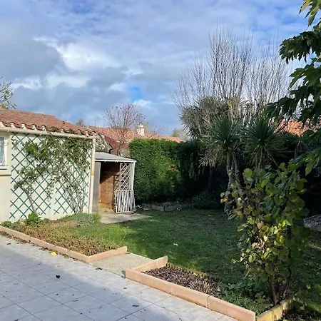 Holiday home Maison Avec Jacuzzi - Charme Et Serenite Pour 6 Pers Jard-sur-Mer
