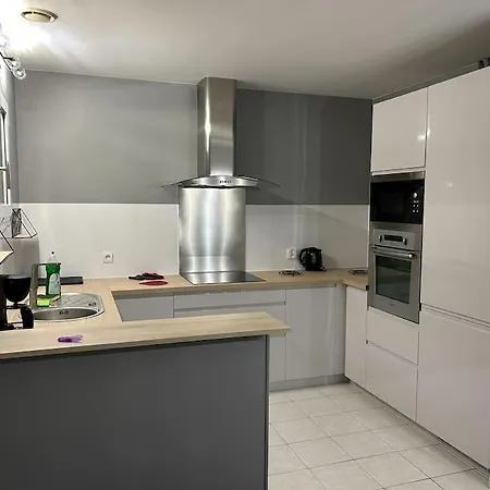 Maison Avec Jacuzzi - Charme Et Serenite Pour 6 Pers Holiday home