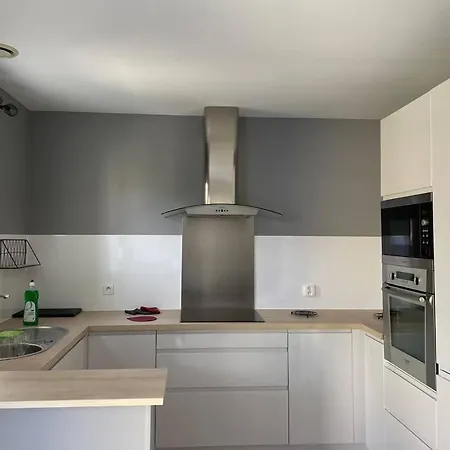 Maison Avec Jacuzzi - Charme Et Serenite Pour 6 Pers *