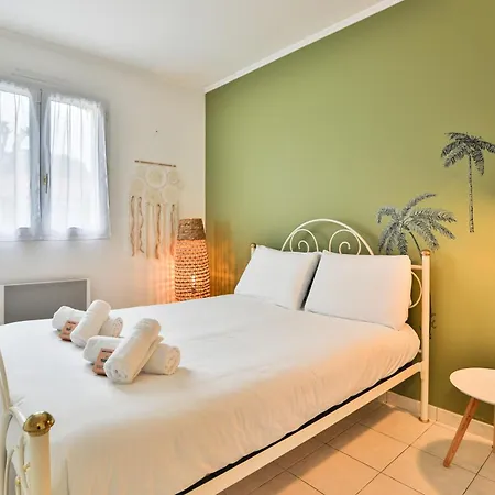 Maison Avec Jacuzzi - Charme Et Serenite Pour 6 Pers Holiday home *
