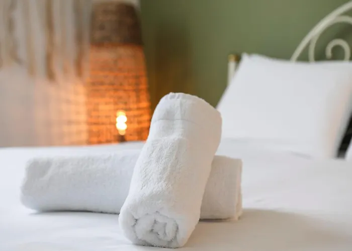 Maison Avec Jacuzzi - Charme Et Serenite Pour 6 Pers