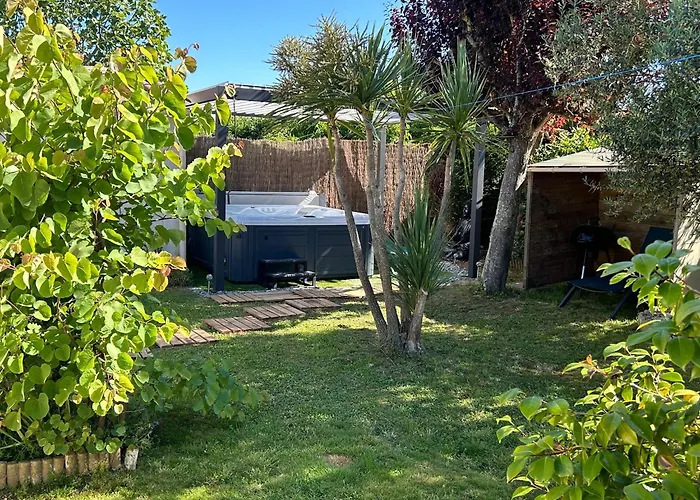 Maison Avec Jacuzzi - Charme Et Serenite Pour 6 Pers * Jard-sur-Mer